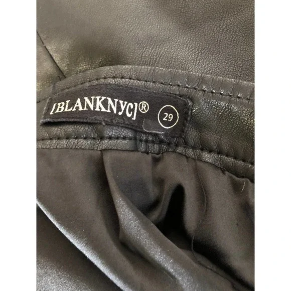 Blank NYC Spend The Night Skirt Mini Faux Leather Black 29 - Picture 10 of 14